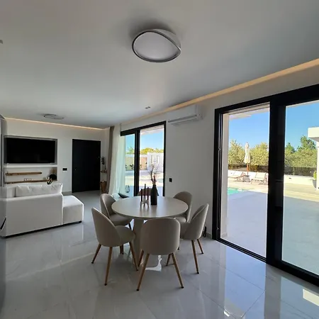 Korithis Elysian Villa *