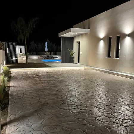Korithis Elysian Villa
